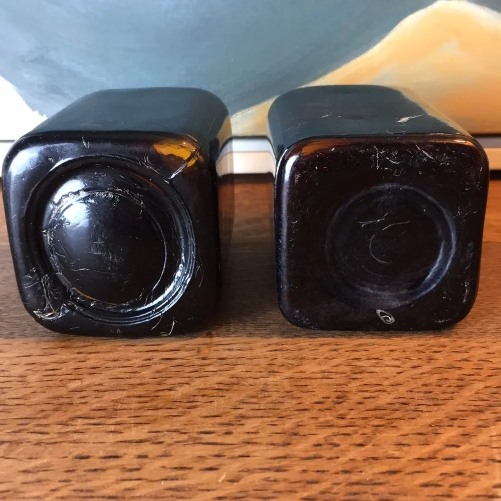 Antique Glass Snuff Bottles - Picture 7 of 7